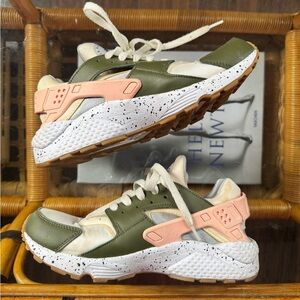 Custom Nike Huarache Olive and Pink Sneakers